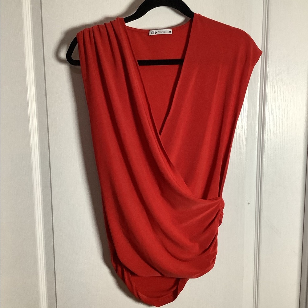 Zara asymmetric cross front sleeveless top